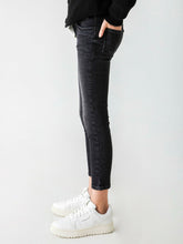 Afbeelding in Gallery-weergave laden, Jeans Lonia
