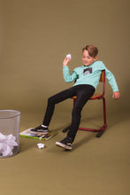 Afbeelding in Gallery-weergave laden, Sweater Dan
