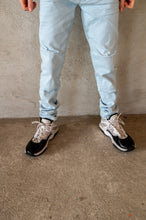 Cargar imagen en el visor de la galería, Jeans Maji Slim Fit Blue
