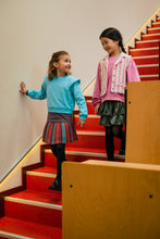 Cargar imagen en el visor de la galería, Sweater Dess
