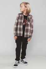 Lade das Bild in den Galerie-Viewer, Shirt Oliver
