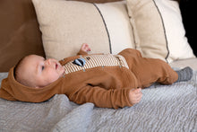 Cargar imagen en el visor de la galería, Set vest, broek + longsleeve Q52710-31
