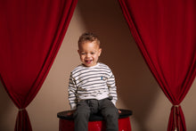 Lade das Bild in den Galerie-Viewer, Sweater Ilyas
