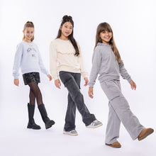 Cargar imagen en el visor de la galería, Joggingbroek Wide Leg O56028
