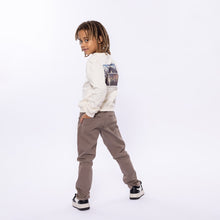 Charger l'image dans la galerie, Sweater O56233
